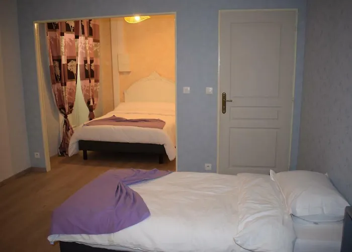 Gite La Pruneloise Semesterbostad Lafitte-sur-Lot